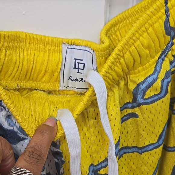 Yellow Graphic Men's Shorts - Picture 3 of 3
